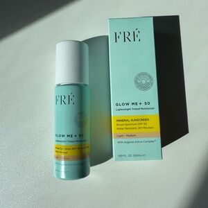 FRÉ Glow Me + 50 Tinted Moisturizer